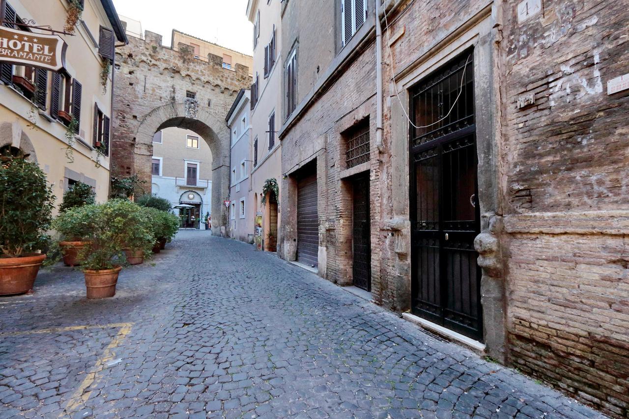 Characteristic Apartment Just Beside The Vatican Roma Exterior foto
