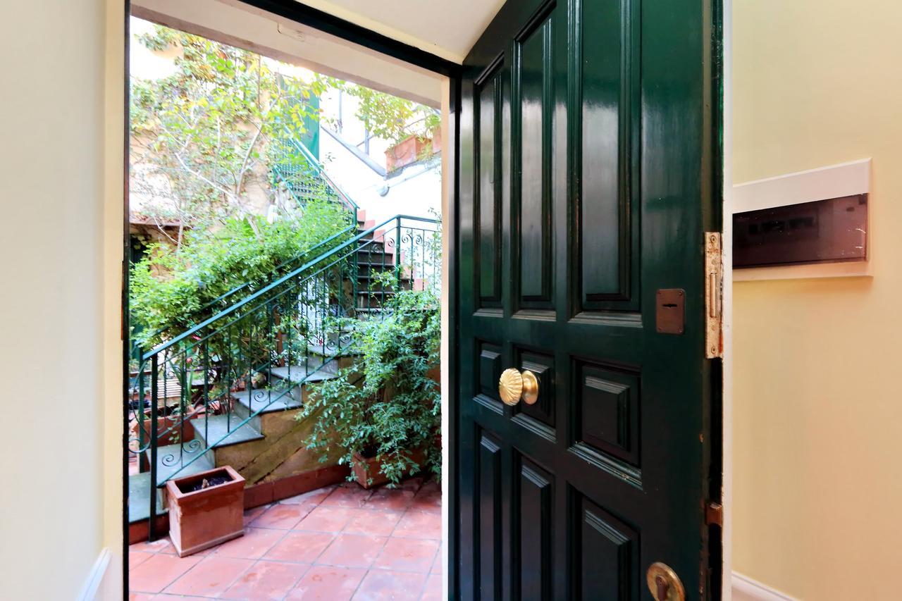 Characteristic Apartment Just Beside The Vatican Roma Exterior foto