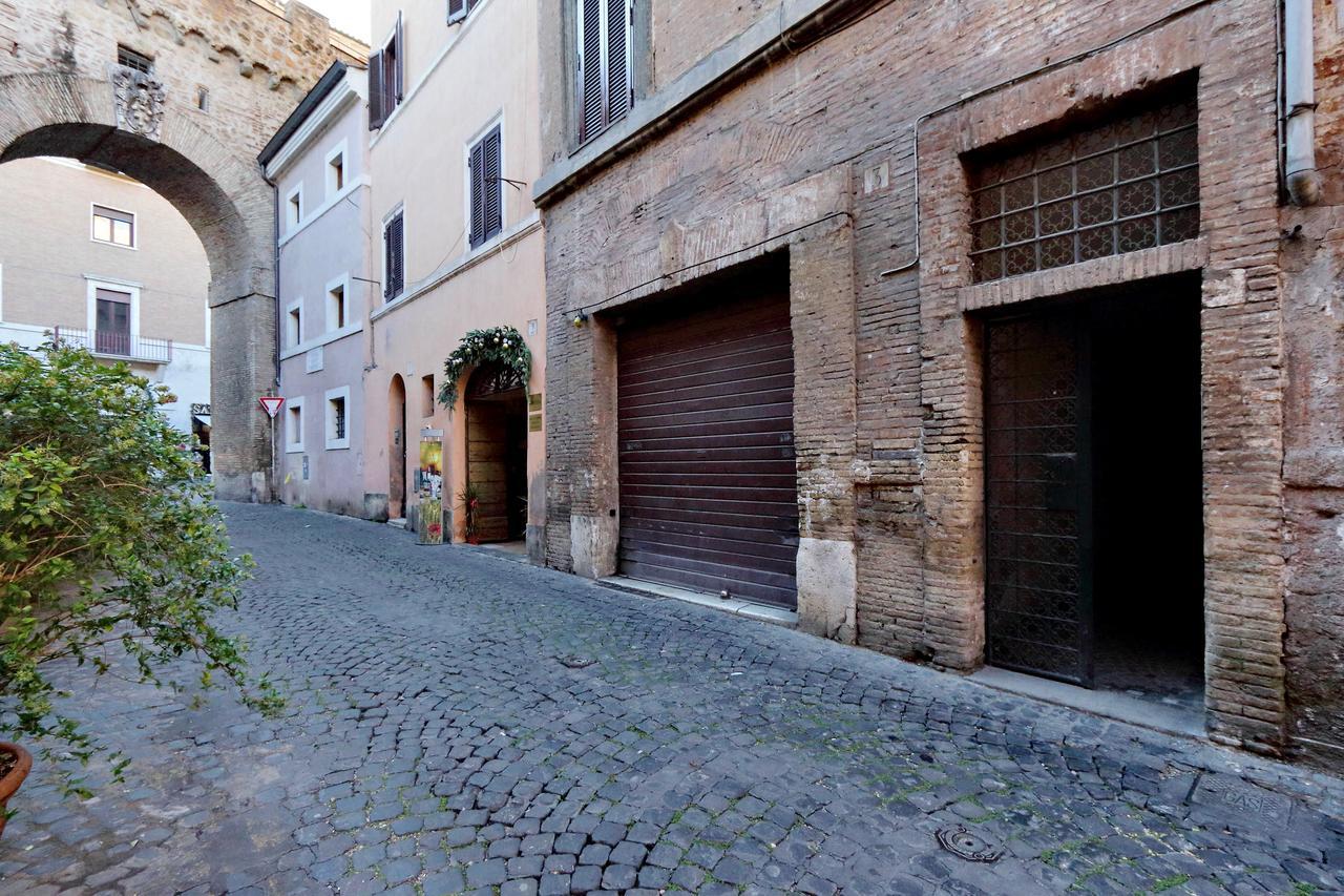 Characteristic Apartment Just Beside The Vatican Roma Exterior foto